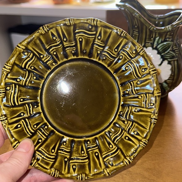 Vintage porcelain pitcher & plate - Picture 6 of 7